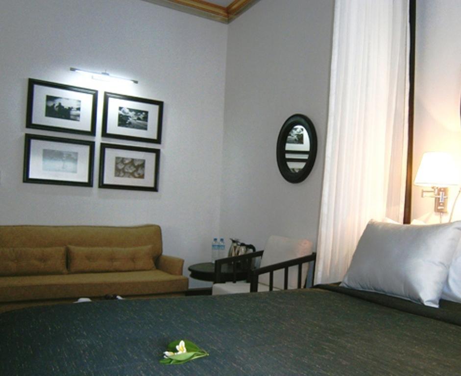Jing Land Hotel Luang Prabang Ngoại thất bức ảnh